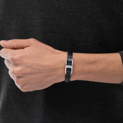 Bracelet Boss Kode cuir noir et acier argenté | 1580783M